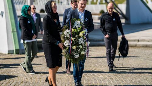 Delegacija nizozemskog parlamenta u Potočarima