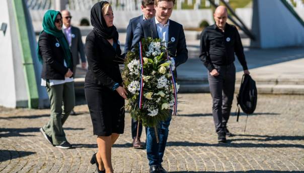 Delegacija nizozemskog parlamenta u Potočarima