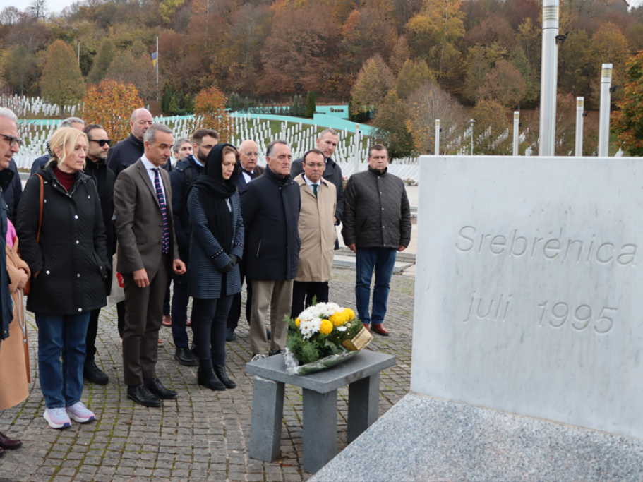 Delegacija Parlamentarne skupštine OSCE-a odala počast žrtvama genocida