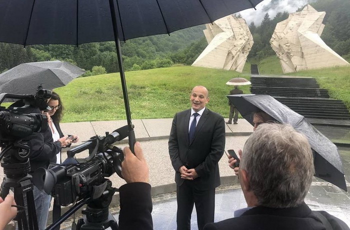 Milanovićev šef kabineta na Sutjesci odao počast poginulim antifašistima