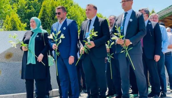 Delegacija Vlade FBiH na obilježavanju 26. godišnjice genocida u Srebrenici
