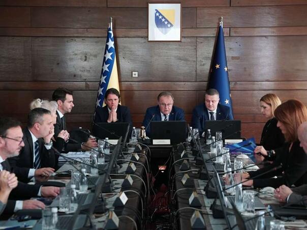 Delegacija Vlade FBiH u dvodnevnoj posjeti Unsko-sanskom kantonu