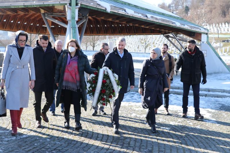 Delegacija Vlade KS u Srebrenici: Snažna podrška povratnicima