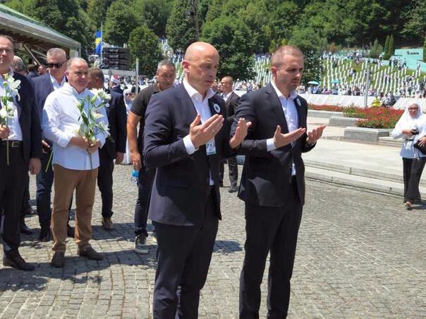 Delegacija Vlade ZDK odala počast žrtvama genocida u Srebrenici