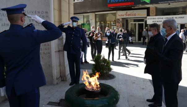 Delegacije obilježile Dan pobjede nad fašizmom i Dan Zlatnih ljiljana