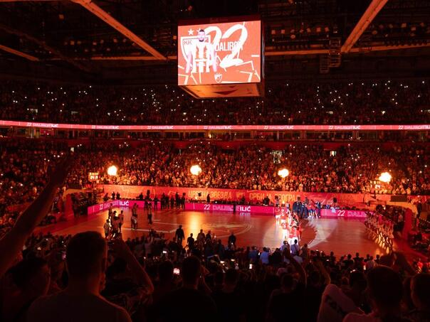 Delegaciju Crvene Zvezde u Zadru napale maskirane osobe