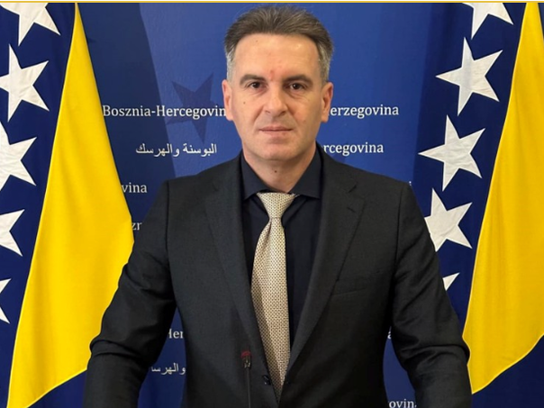 Delegat SBiH Smajić: Helez nije kompetentan, Predsjedništvo je komandant Oružanih snaga BiH