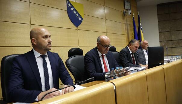 Delegati Doma naroda danas neće razmatrati rebalans budžeta