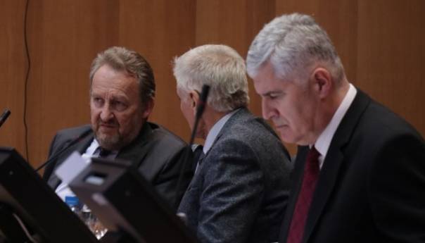 Delegati Doma naroda o imenovanju članova komisija i delegacija