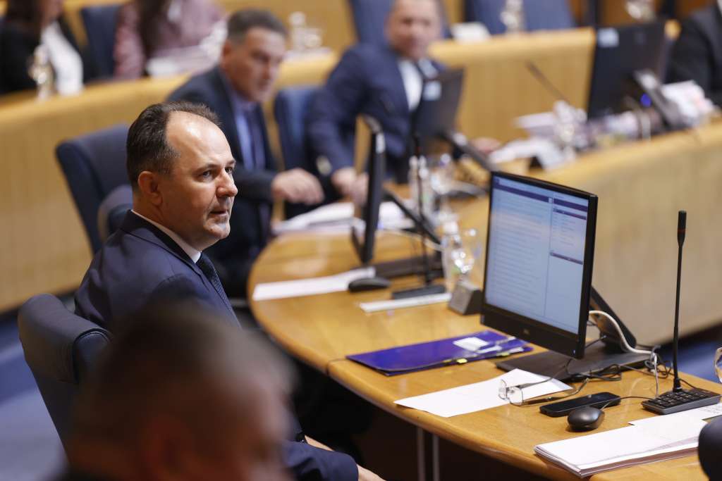 Delegati PSBiH nisu podržali Zakon o plaćama