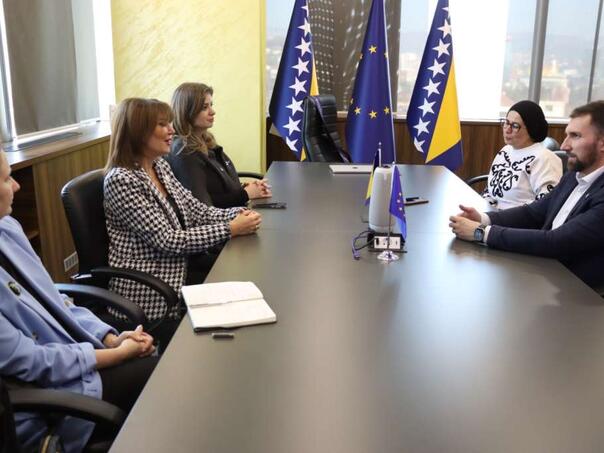 Delić i Jahjaga o očuvanju sjećanja i pružanju podrške preživjelima ratnog seksualnog zločina