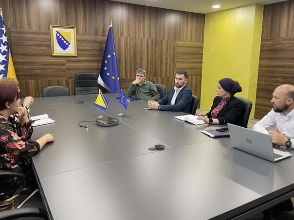 Delić inicira saradnju s univerzitetima za unaprjeđenje socijalnog rada i statusa socijalnih radnika