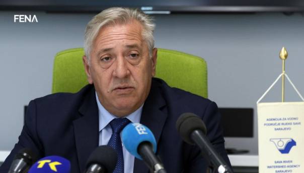 Delić: Intenzivne aktivnosti na regulaciji korita rijeke Bosne