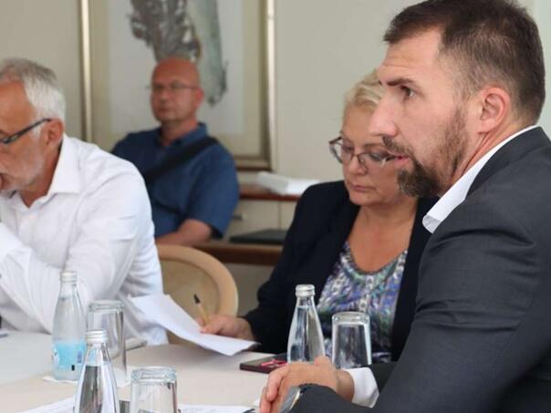 Delić o porastu nasilja, potrebi jačanja centara za socijalni rad...