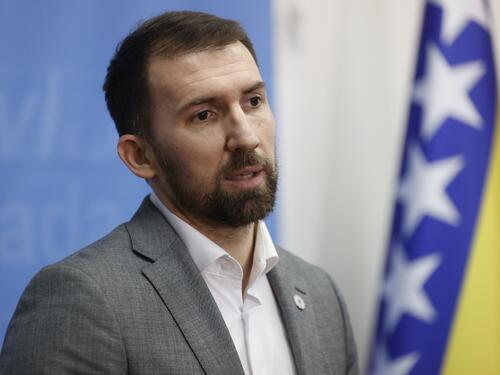 Delić: Penzionerima 364 KM, ostalim kategorijama 579 KM pomoći EU