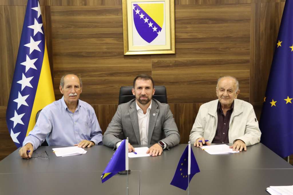 Delić sa savezima penzionera: 120.000 KM podrške savezima za unapređenje rada