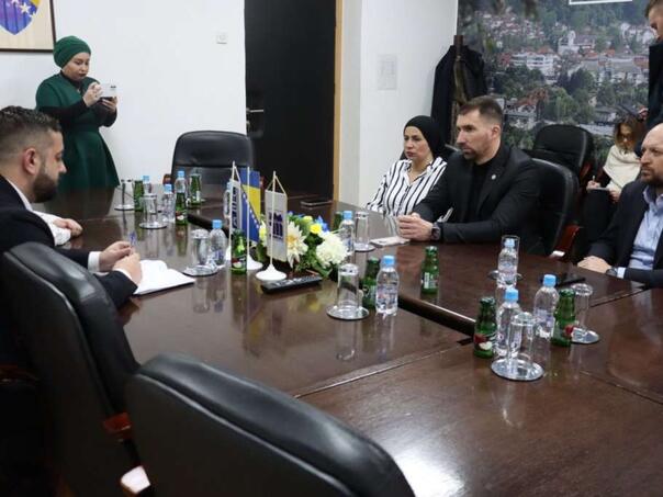 Delić u Maglaju o unapređenju socijalne zaštite i podrške projektima lokalne zajednice