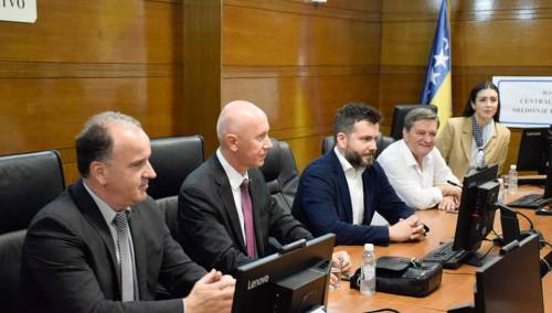Demokratska fronta predala kandidatske liste CIK-u BiH