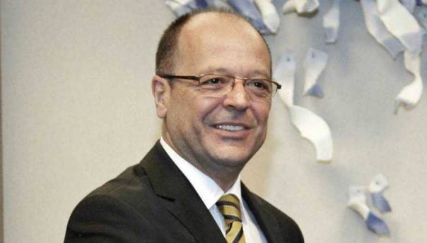 Demokratski centar bi mogao prerasti iz pokreta u političku stranku