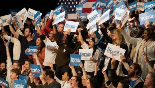 Demokratski predizbori u SAD-u započeli kašnjenjem objave glasova