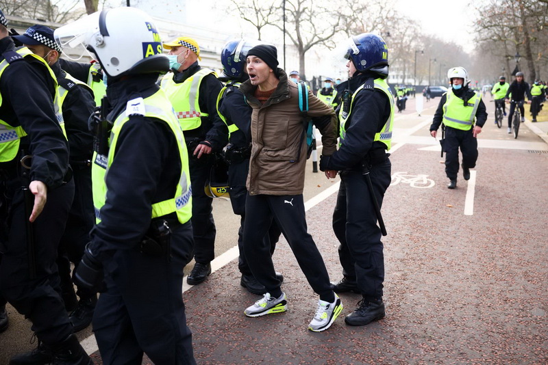 Demonstracije u Londonu: Najmanje 150 uhapšenih