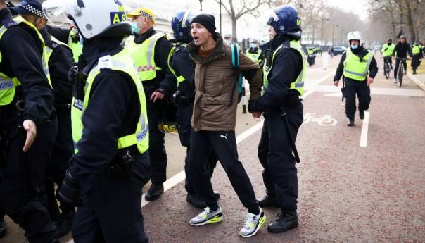 Demonstracije u Londonu: Najmanje 150 uhapšenih