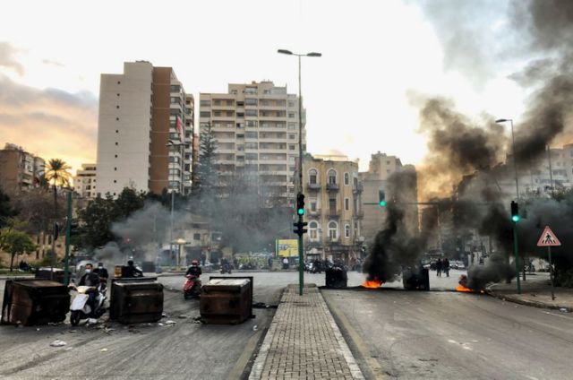 Demonstranti blokirali ceste u Libanu