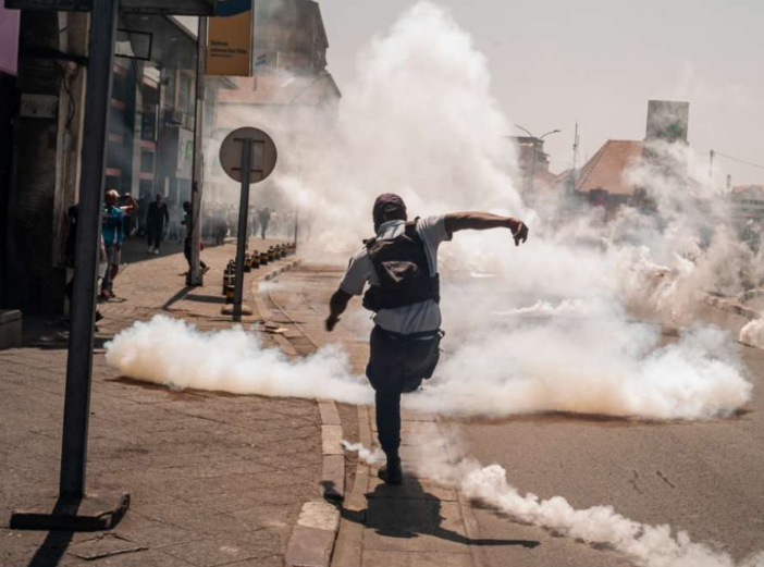 Demonstranti u Madagaskaru se vraćaju na ulice uprkos raspuštanja vlade