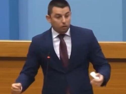 Denis Šulić na meti ismijavanja jer je sam sebi rekao 'gospodin ja'