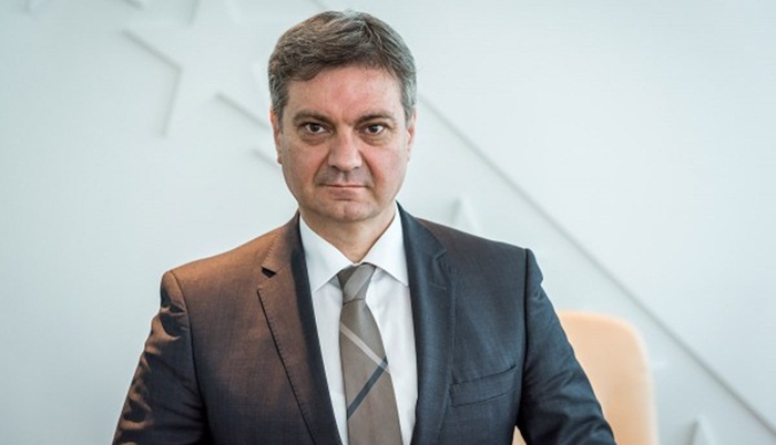 Denis Zvizdić čestitao Uskrs