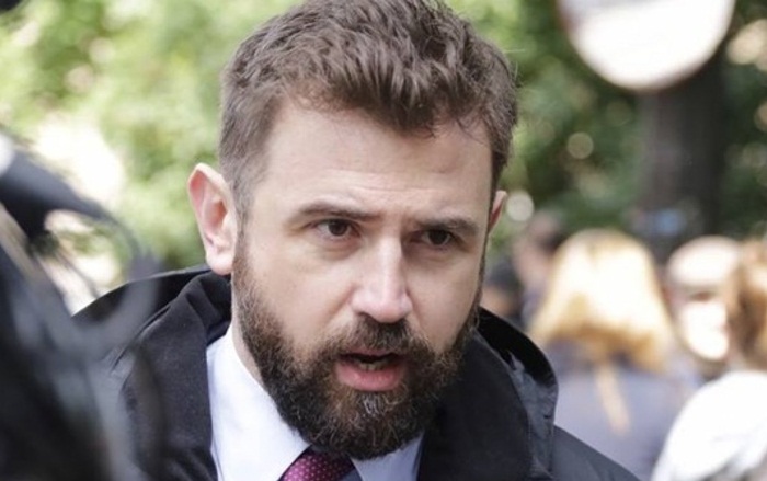 Dennis Gratz: Snage zla nikad jače, a Sarajevo se okrenulo samo sebi
