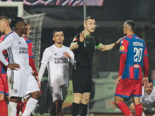 Derbi je počeo prije vremena: Sarajevo javno spomenulo VAR, Tegeltija odgovorio u stihovima
