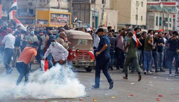 Deseci demonstranata ranjeni u novim protestima u Iraku