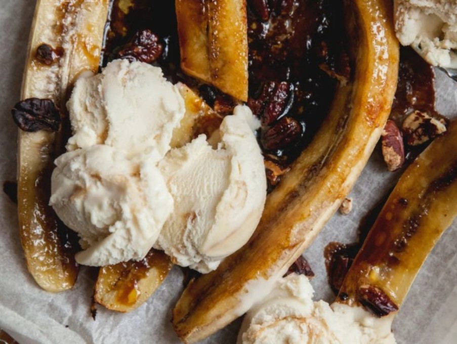 Desert gotov za 10 minuta: Karamelizirane banane iz friteze oduševljavaju!