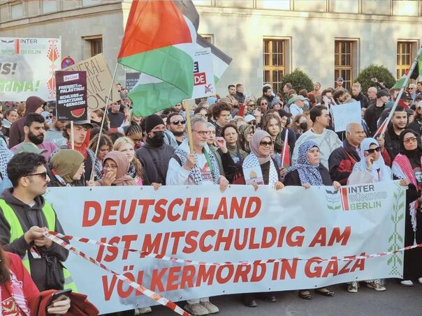 Desetine hiljada ljudi na ulicama Berlina: "Zaustavite genocid u Gazi"