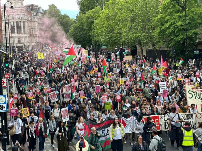 Desetine hiljada ljudi u Londonu na propalestinskim protestima
