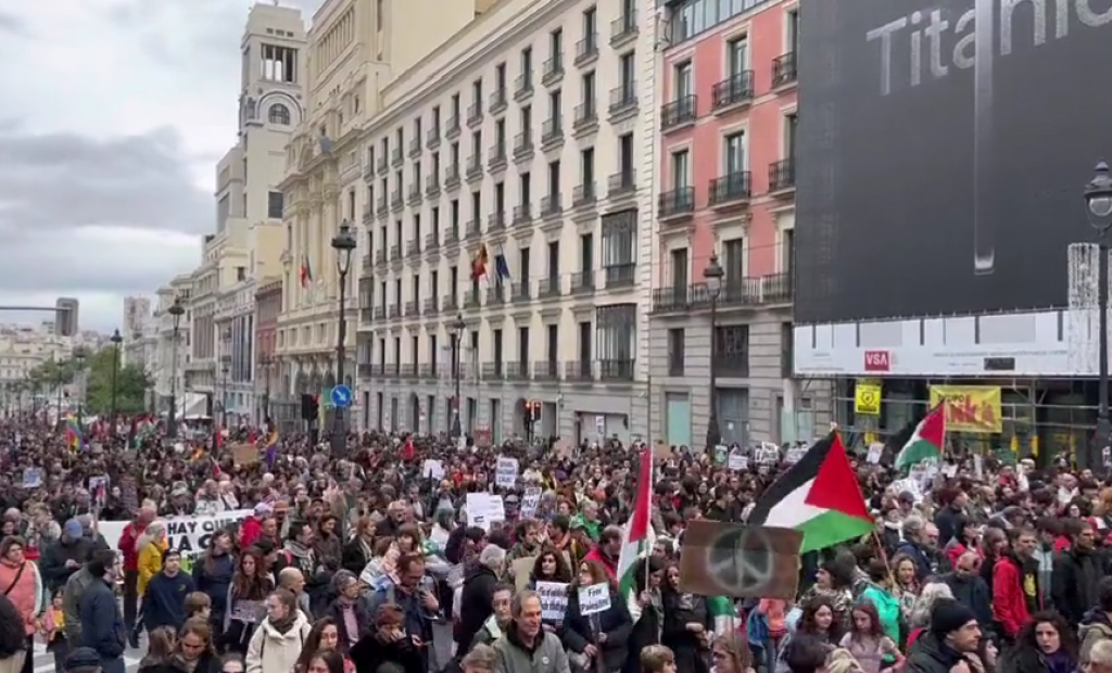 Desetine hiljada ljudi zahtijevalo prekid napada na Gazu u maršu u Madridu