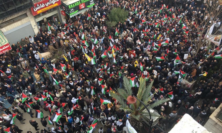 Desetine hiljada Palestinaca protestuju protiv "sporazuma stoljeća"