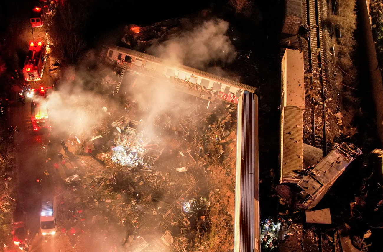 Desetine poginulih u sudaru vozova u Grčkoj