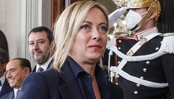 Desničarska premijerka Italije tužila poznatog pisca koji istražuje napuljsku mafiju