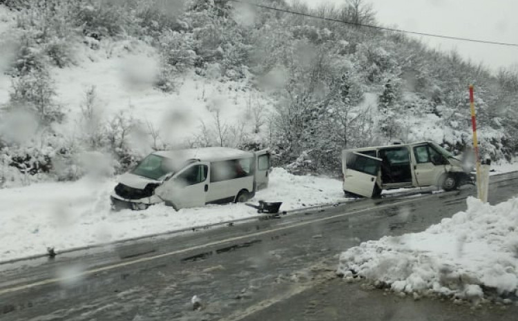 Detalji nesreće u Hadžićima: Sedmero djece povrijeđeno, od kojih jedno teže