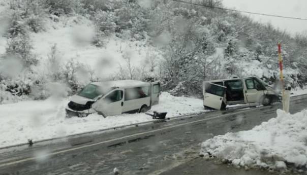 Detalji nesreće u Hadžićima: Sedmero djece povrijeđeno, od kojih jedno teže