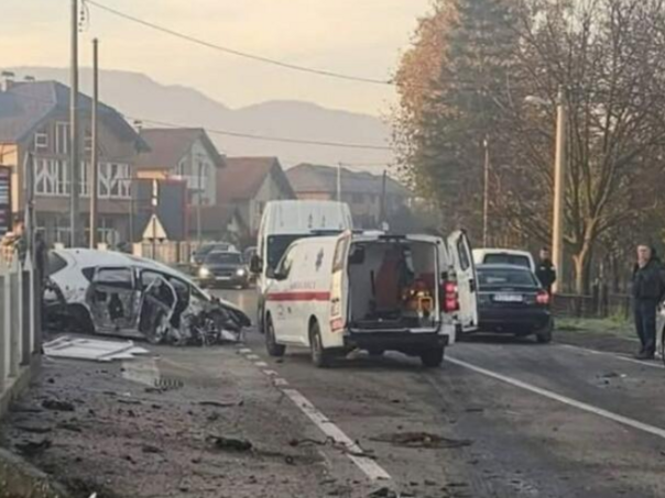 Detalji stravične nesreće u Živinicama: Jedna osoba poginula, druga povrijeđena