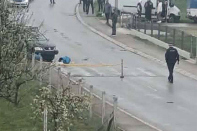 Detalji tragedije u Kotor Varošu: Sletjela vozilom i usmrtila ženu na trotoaru