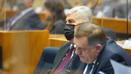 Deutsche Welle: Srpsko-hrvatski inferno
