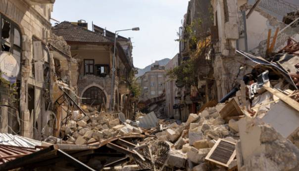Devet preživjelih izvučeno iz ruševina u Turskoj, broj žrtava više od 41 hiljade