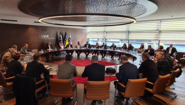 Devet zaključaka SDA: Nova odlučnost Zapada, kritike Dodiku i Milanoviću