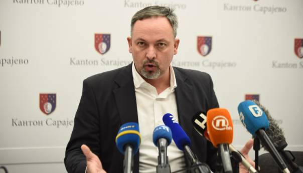 Dević: Fortina vlada i većina kaznili građane Ilijaša