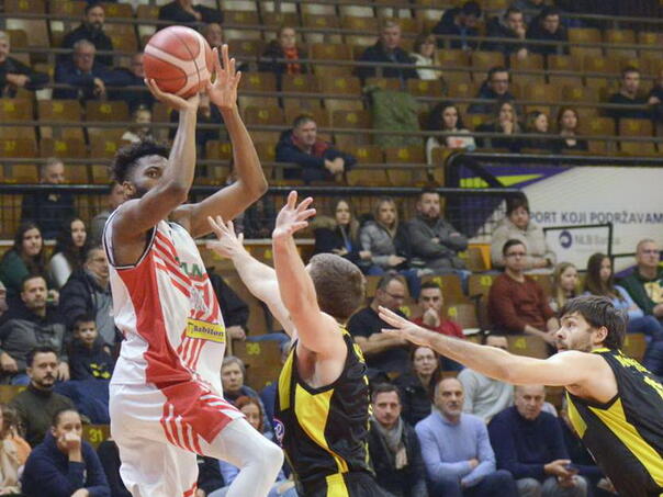 Devine Eke napustio Slobodu