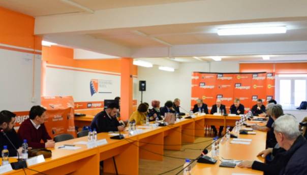 DF: Naši ministri zdravstva najtiši, ali imaju najbolje rezultate